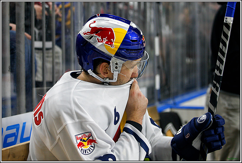 PENNY DEL; Koelner Haie- Red BUll Muenchen; Koeln, 08.11.2022